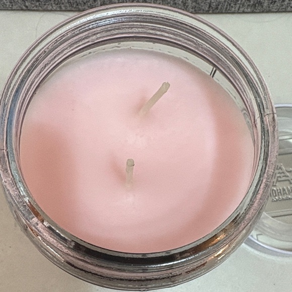 Aroma Home Fresh Petals Scented Candle - Picture 5 of 5